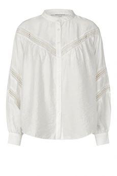 SECOND FEMALE BLUSE, INDY SHIRT, TOFU